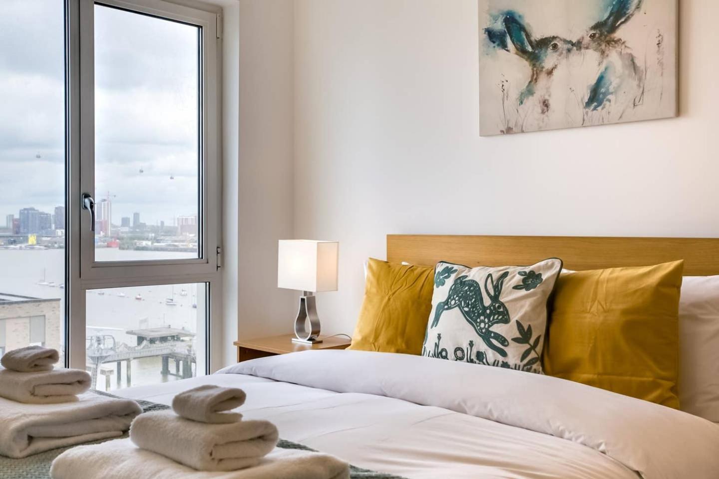 Guestready - Comfort By The Thames, W/ Balcony لندن المظهر الخارجي الصورة