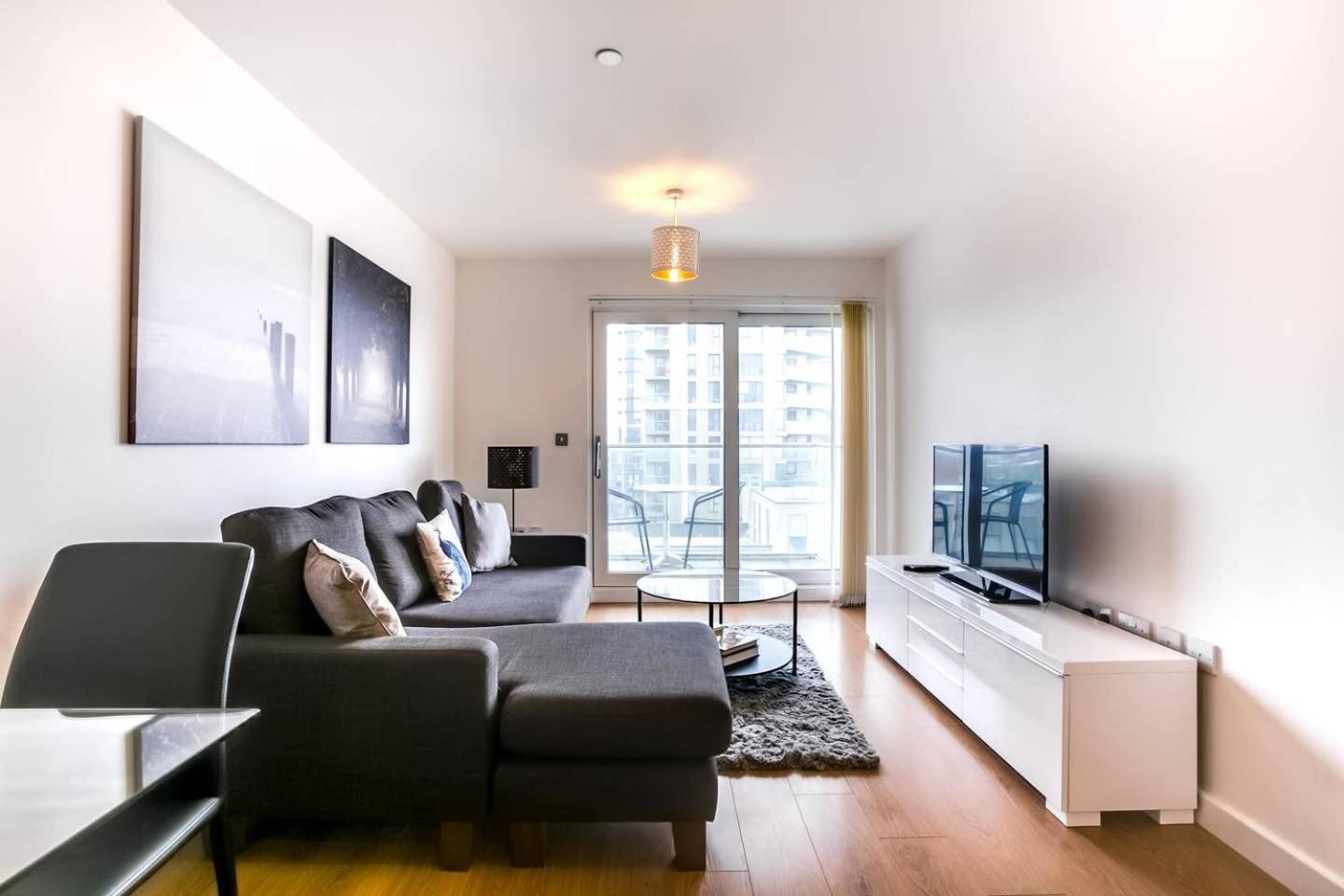 Guestready - Comfort By The Thames, W/ Balcony لندن المظهر الخارجي الصورة